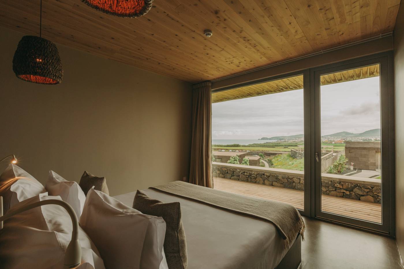 Santa-Barbara-Eco-Beach-Resort-Room-36