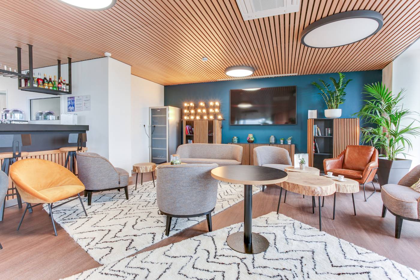 All Suites Massy Palaiseau-France-Paris-Lobby-3