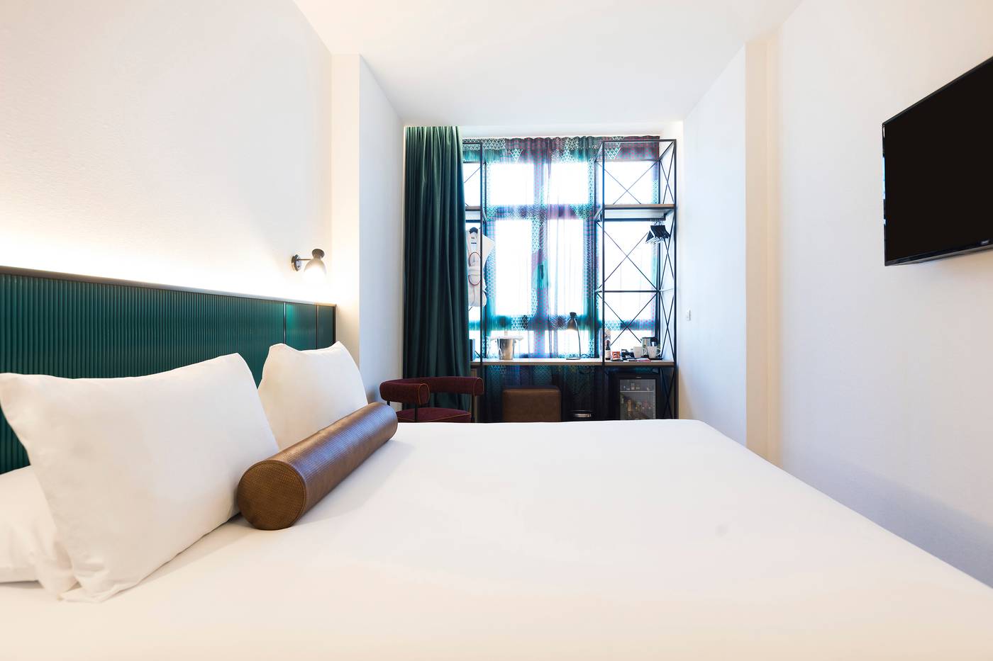 Axel Hotel Bilbao Adults Only-Spain-Bilbao-Room-7