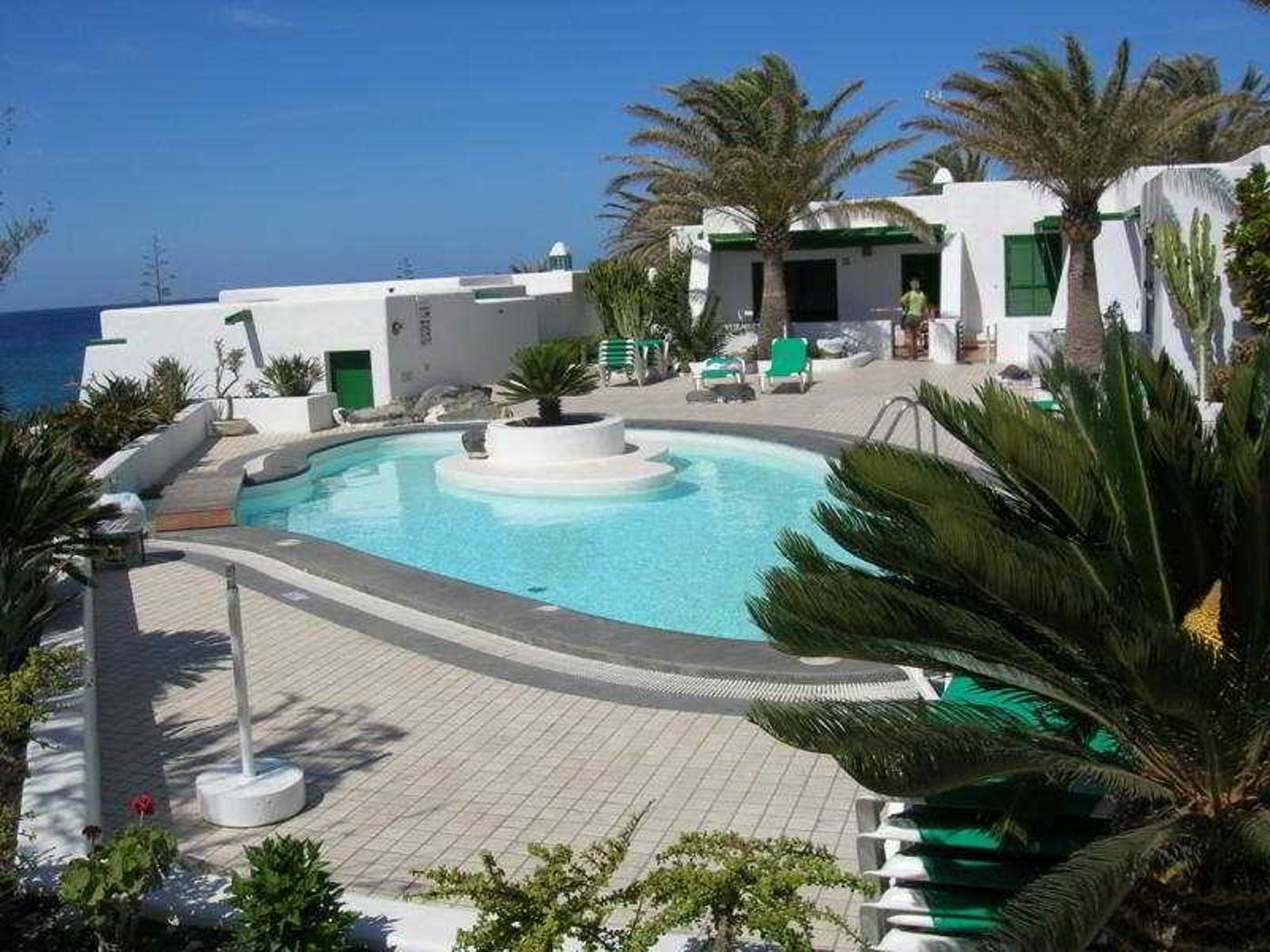 Velazquez-General-view-4