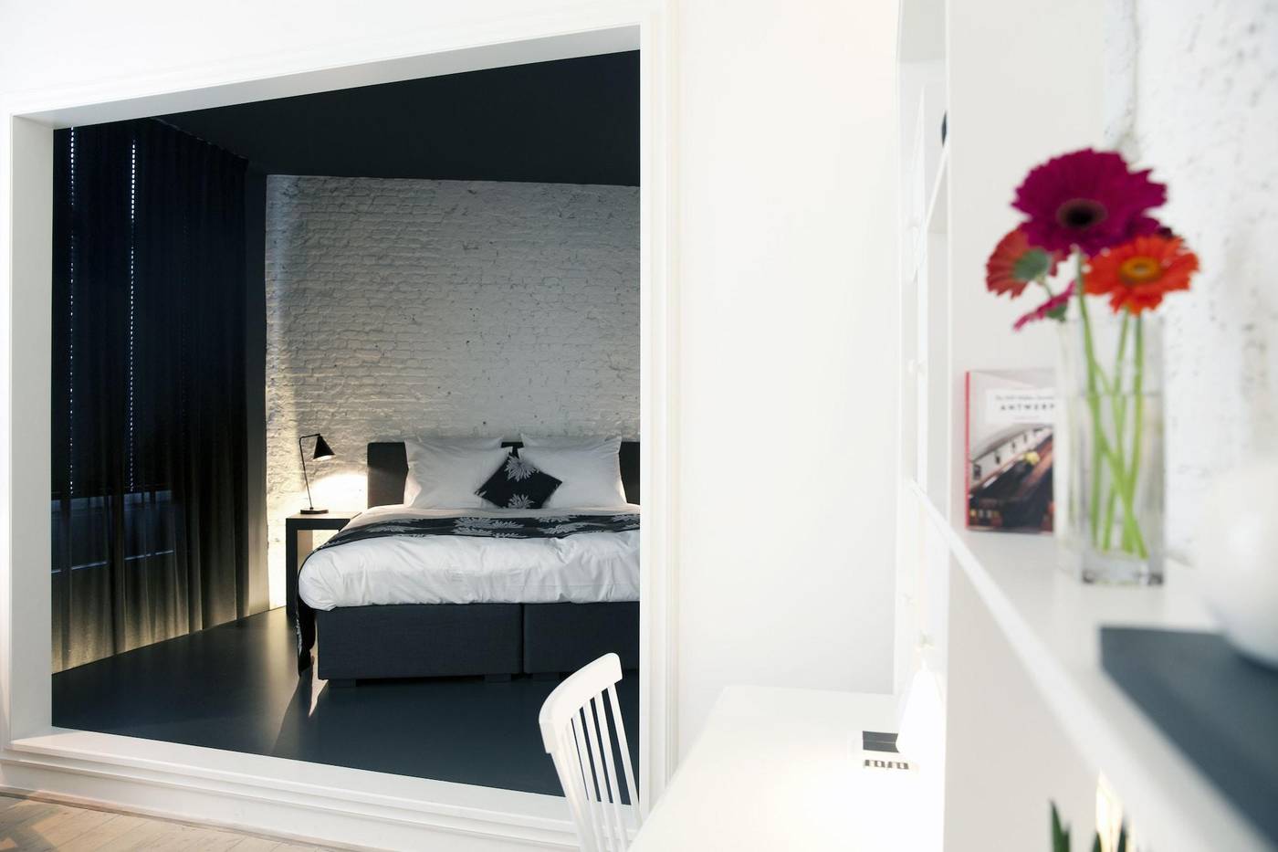 Maison Nationale-Belgium-ANTWERP-Room-4