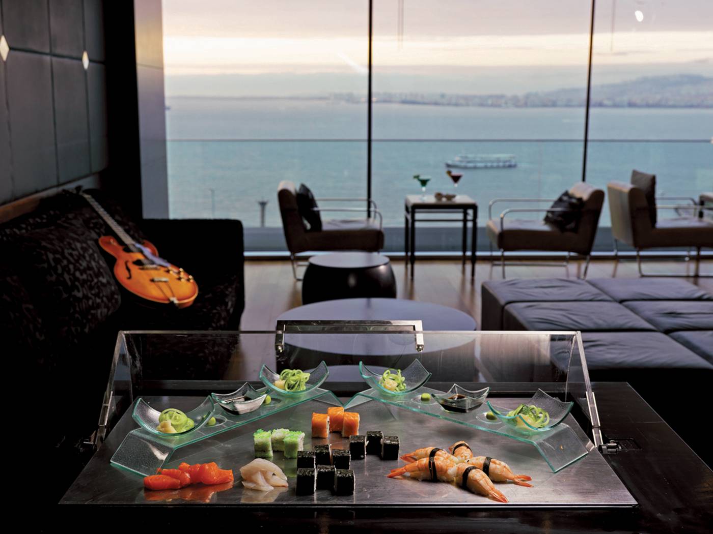 Swissotel-Grand-Efes-Izmir-Bar-68