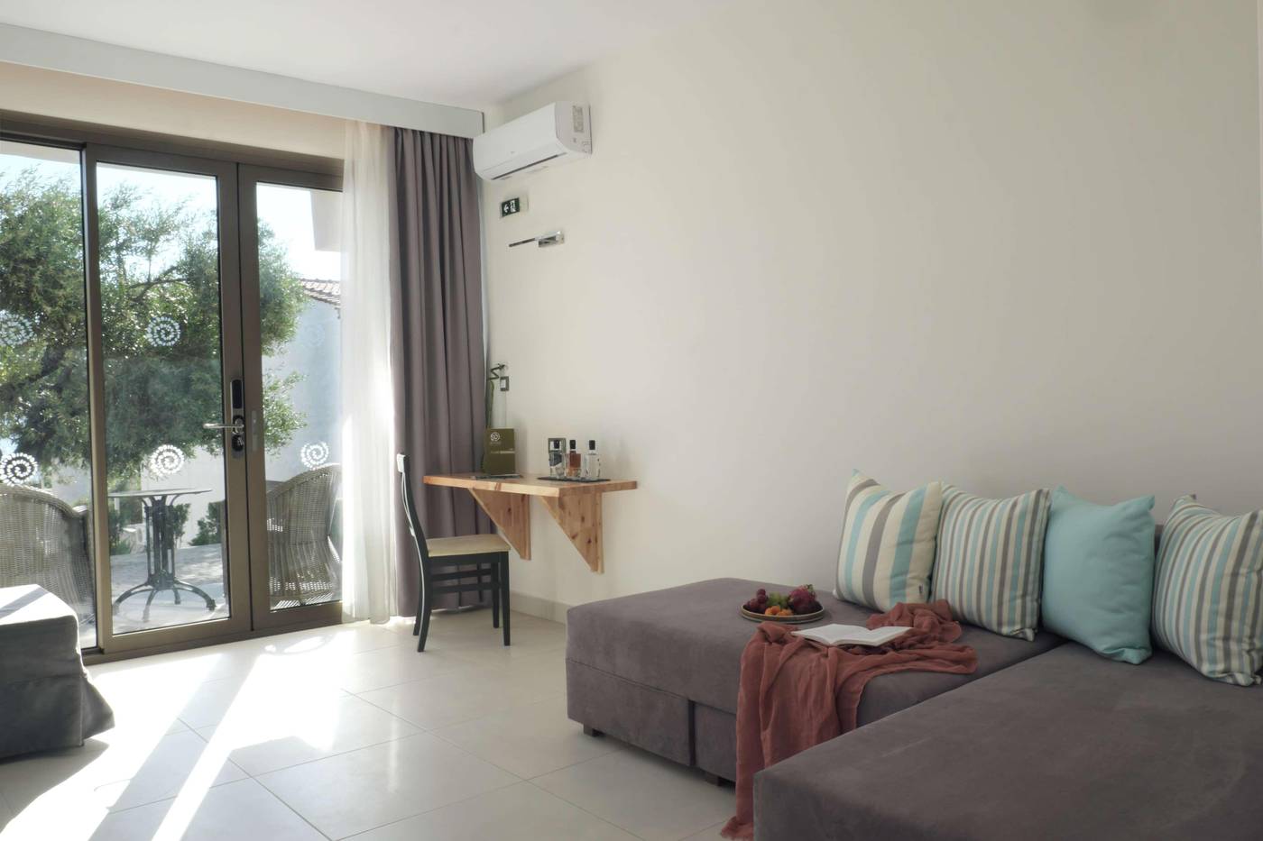 Elea-Village-Room-48