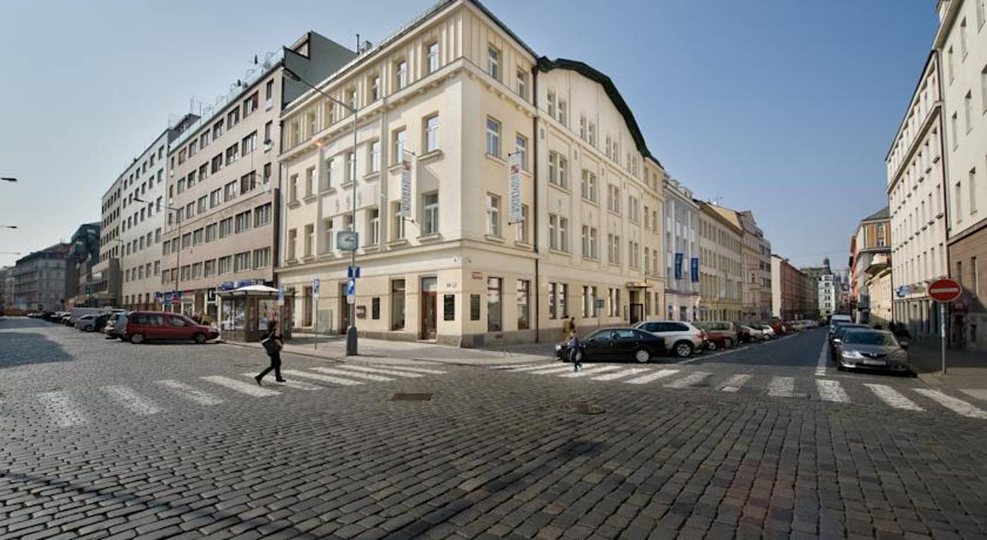 Hotel Maestro-Czech Republic-PRAGUE-General view-1