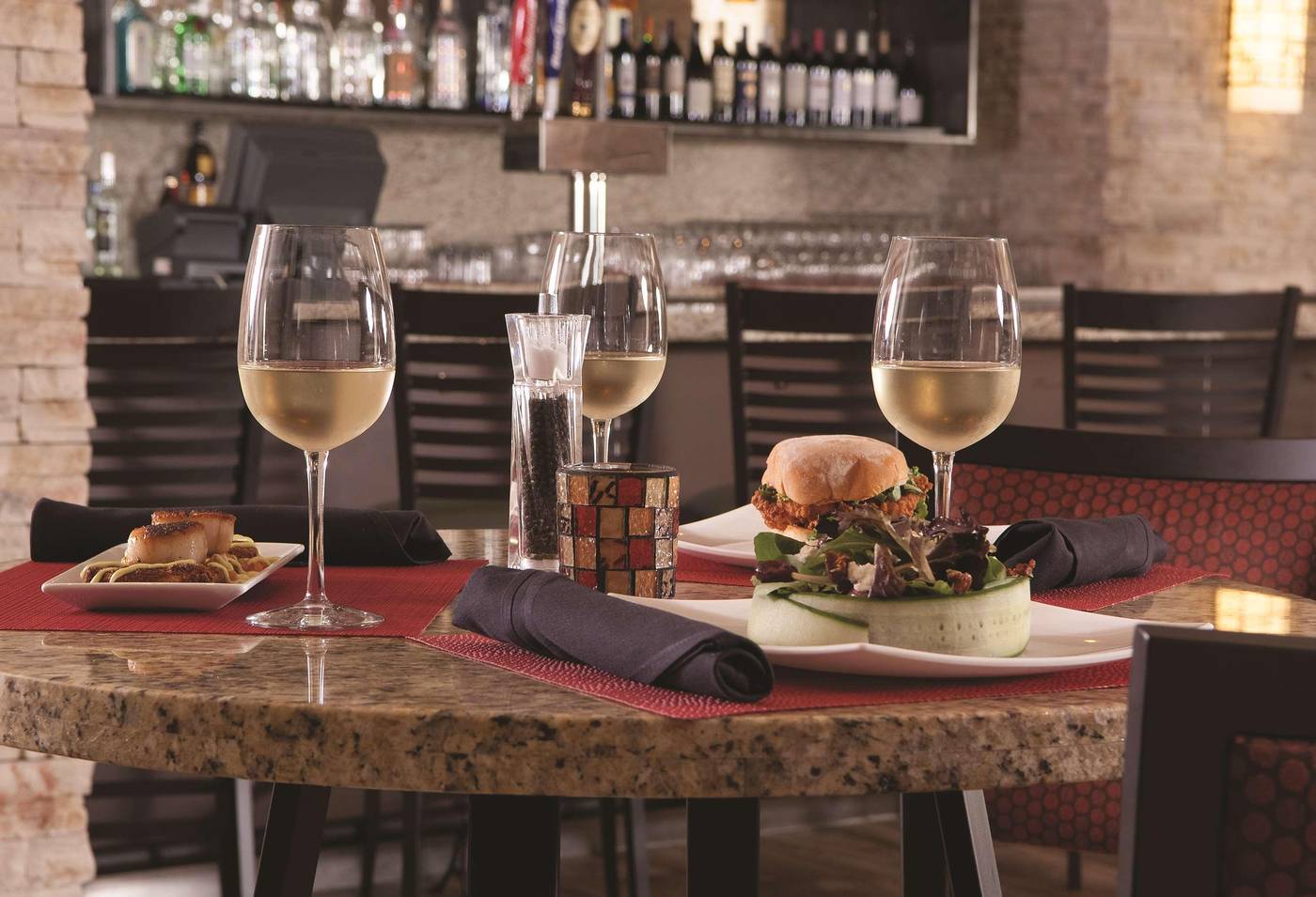 Embassy Suites by Hilton Nashville Airport-United States-NASHVILLE-General view-9