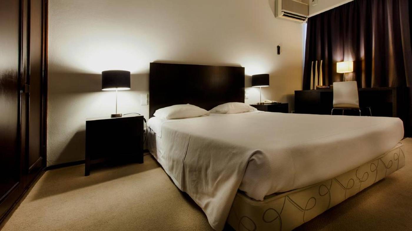 Carcavelos-Beach-Hotel-Room-23