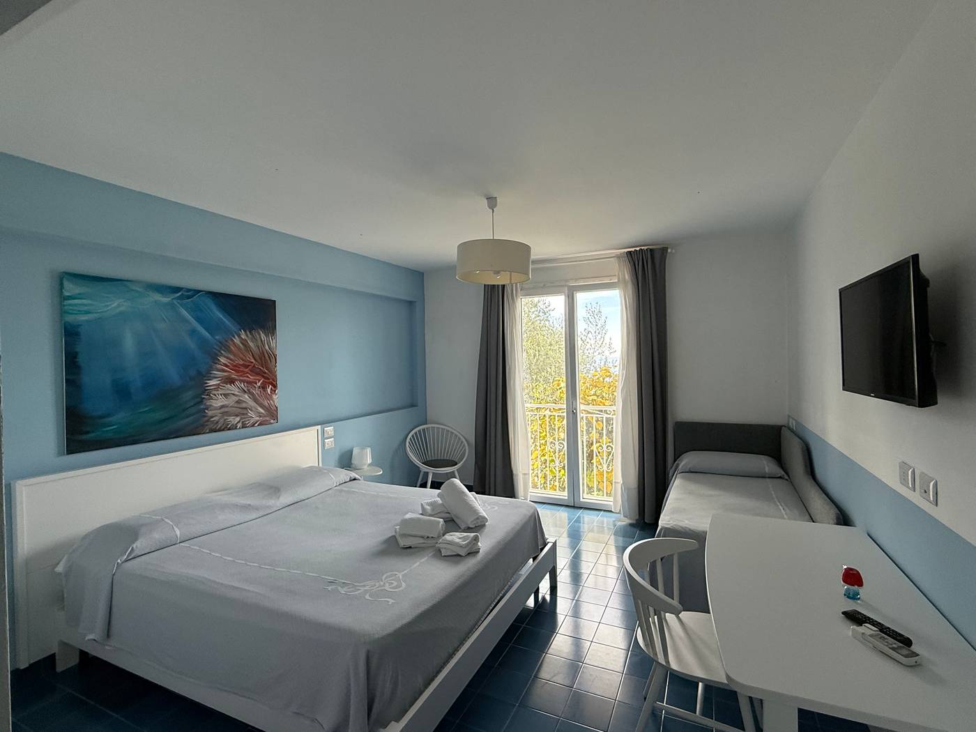 Villa-Pina-Antico-Francischiello-Room-7