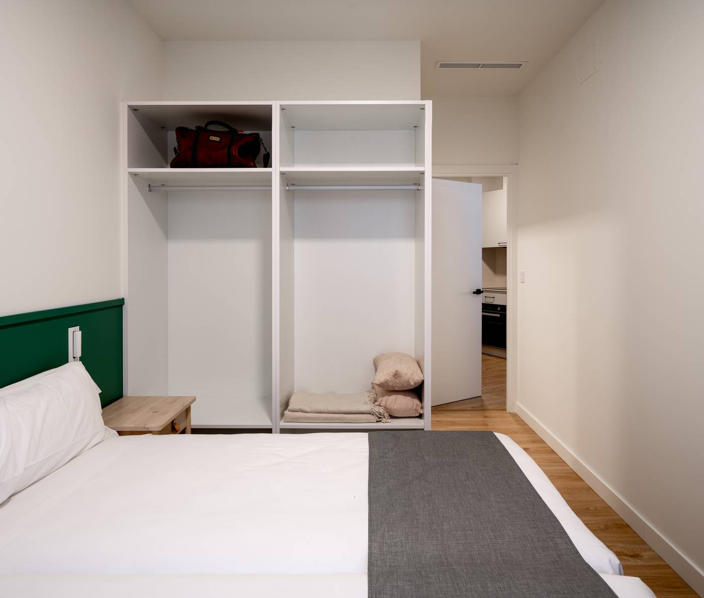 Libere Bilbao La Vieja-Spain-Bilbao-Room-8