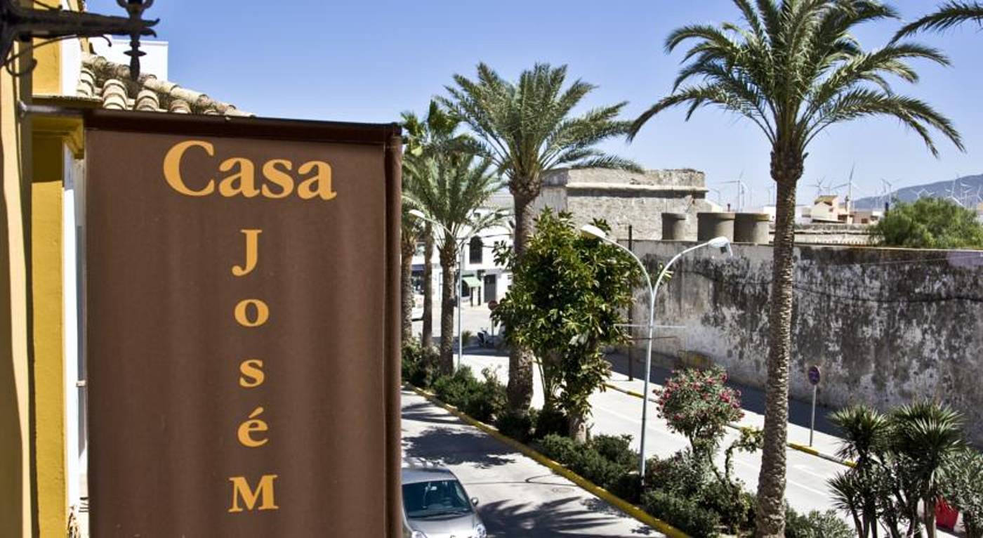 Hotel-Avenida-Playa-Room-1