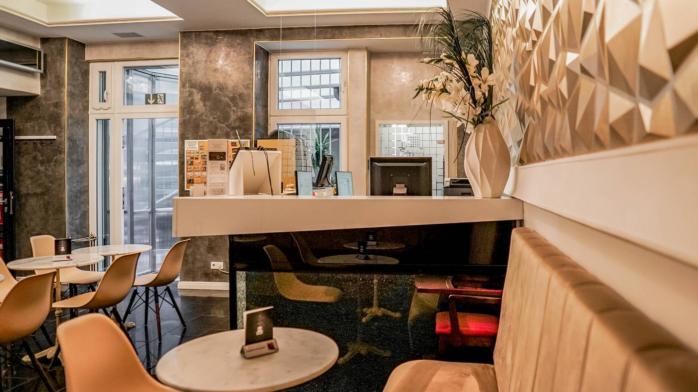 Hotel-Prens-Berlin-Lobby-11