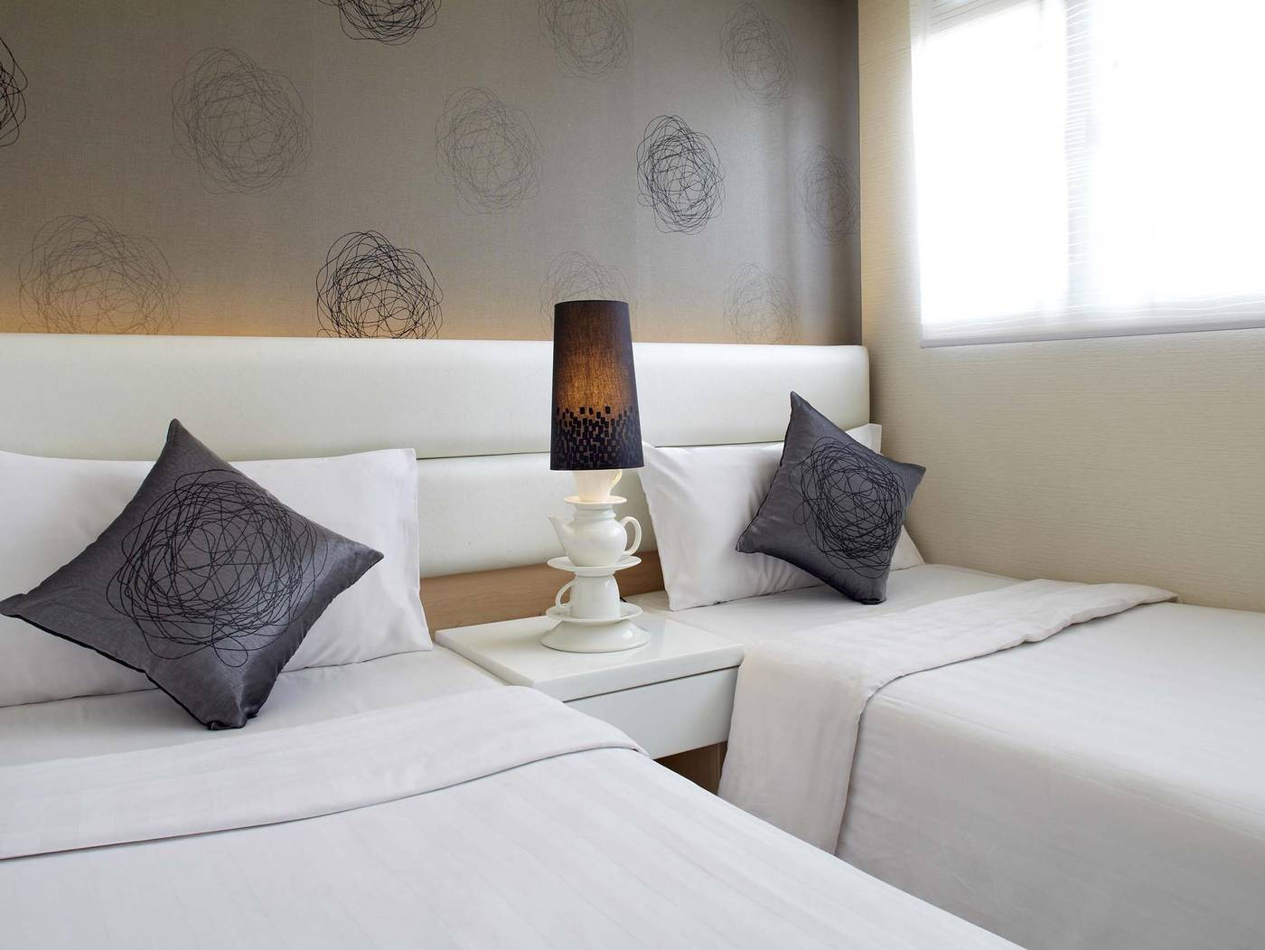 Bridal-Tea-House-Yau-Ma-Tei-Room-4