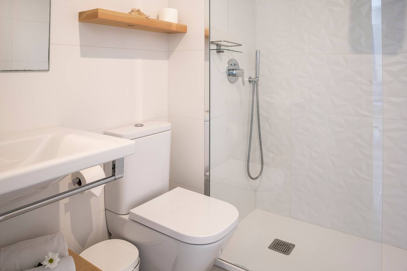 Las-Brisas-I---II-Room-55