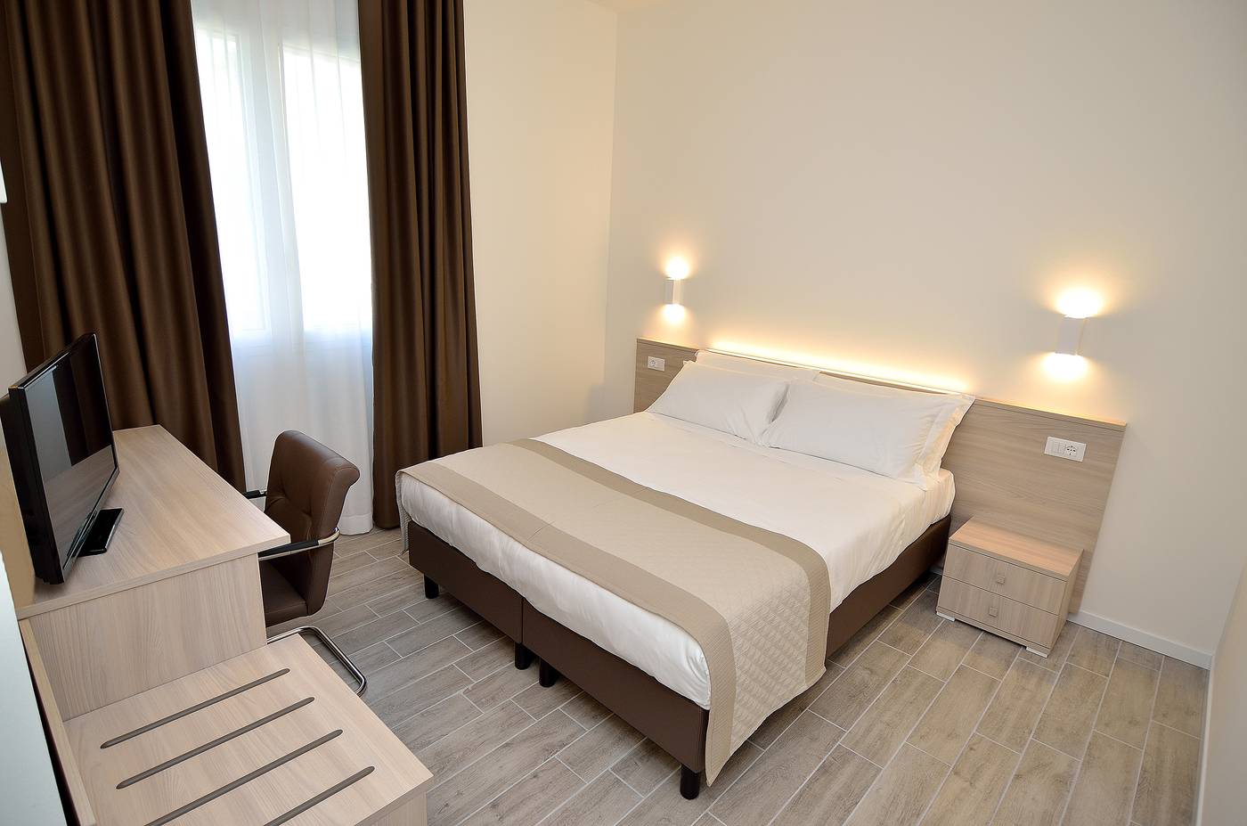 Nuova-Mestre-Room-11