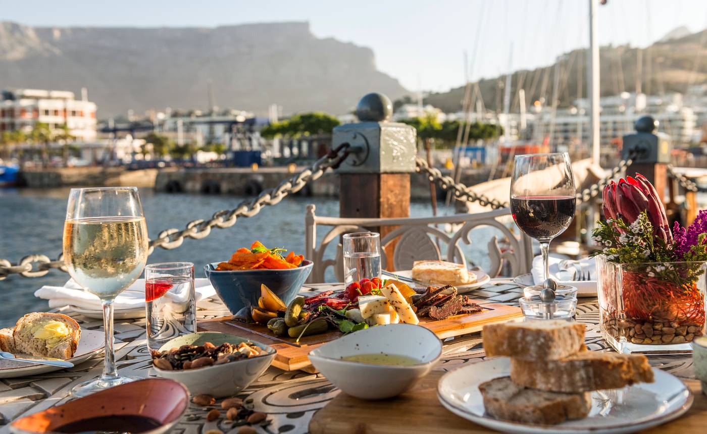 Victoria---Alfred-Hotel-by-Newmark-Restaurant-12