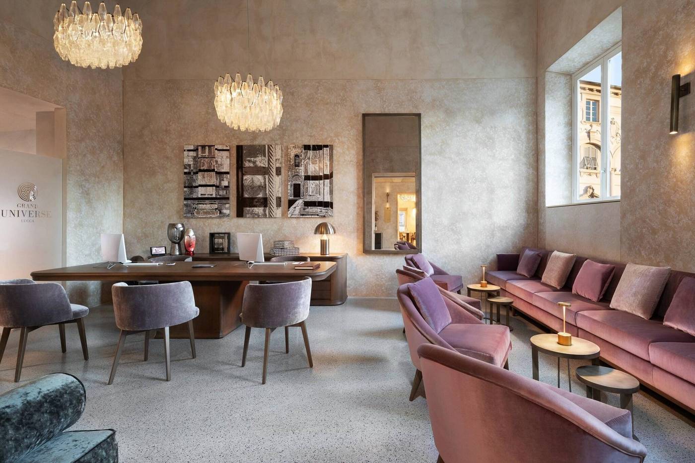 Grand-Universe-Lucca--Autograph-Collection-Lobby-13