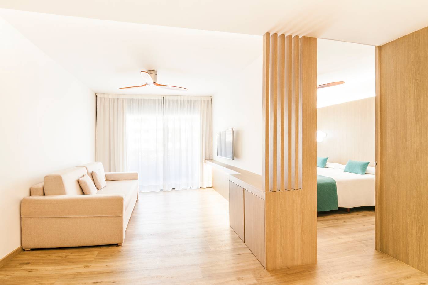 Parque-la-Paz-Room-20