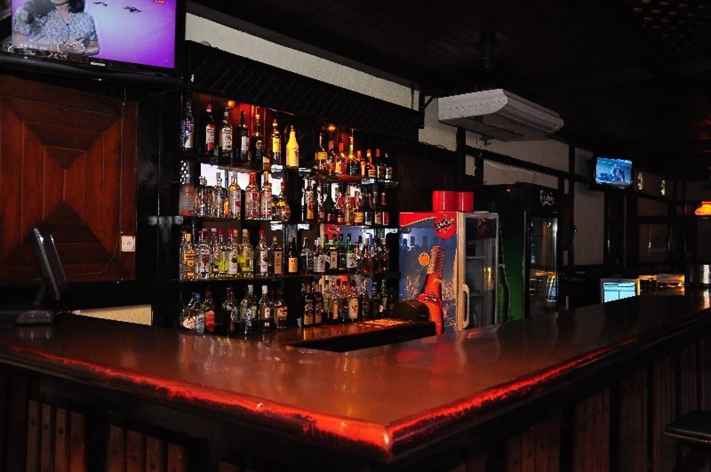 Hotel-Sapphire-Colombo-Bar-6