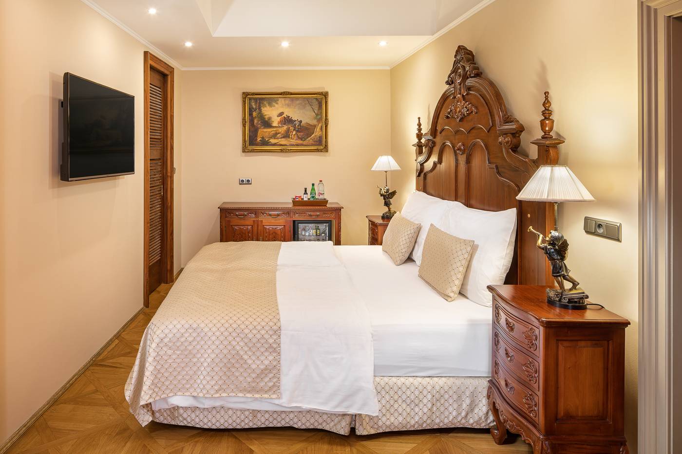 Iron-Gate-Hotel---Suites-Prague-by-BHG-Room-32