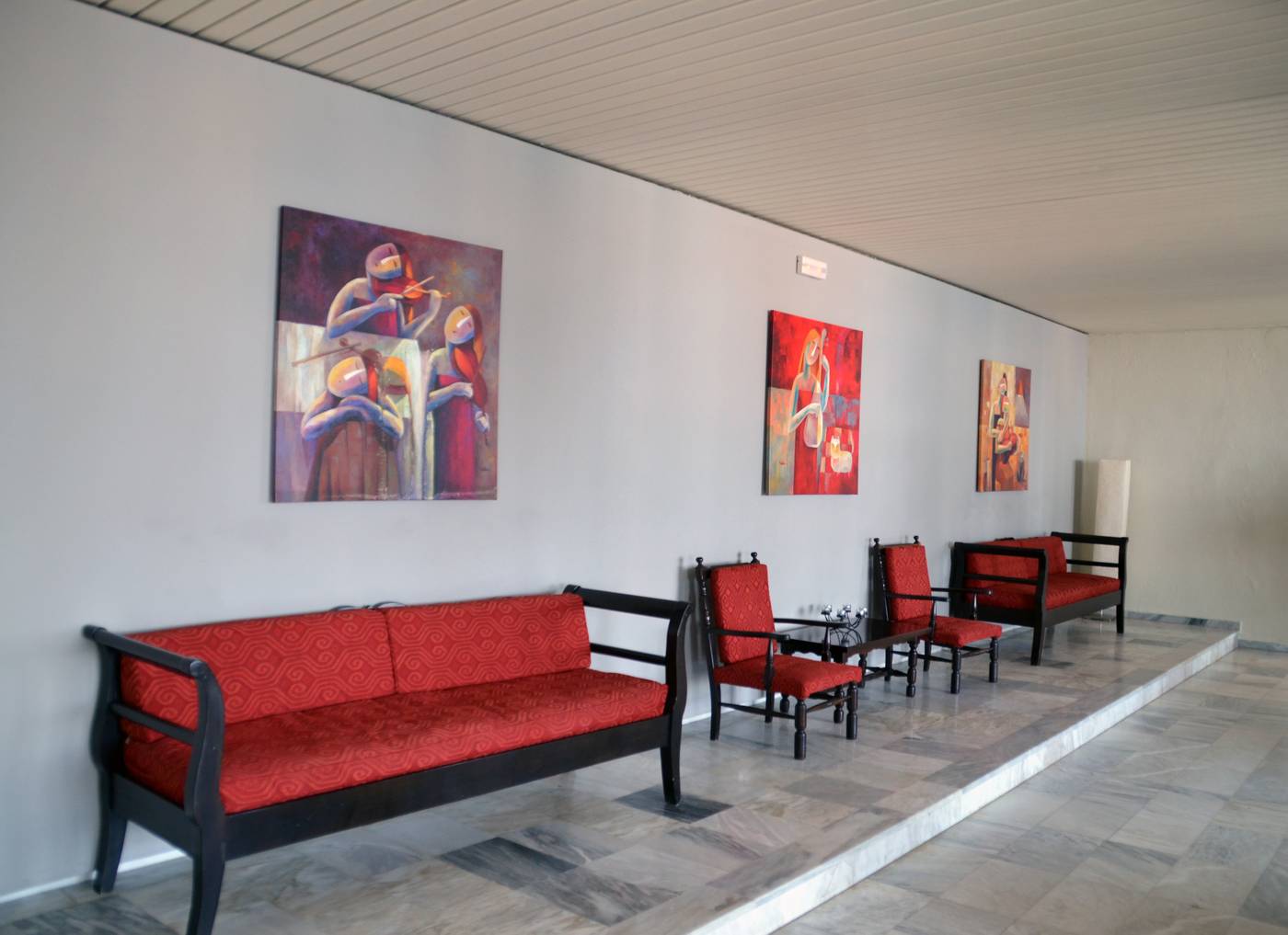 Mitsis-Belvedere-Lobby-31