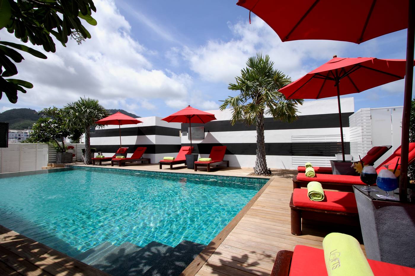 Bydlofts-Boutique-Hotel---Serviced-Apartments-Pool-5