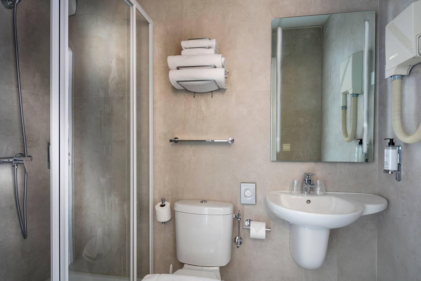 Hotel-L-Esterel-Room-17