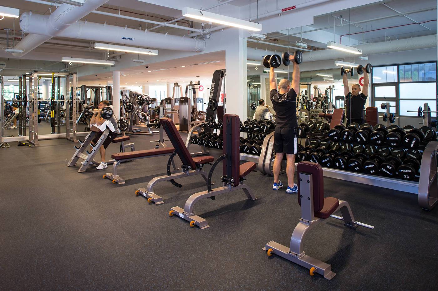 Jumeirah-Creekside-Sports-and-Entertainment-69