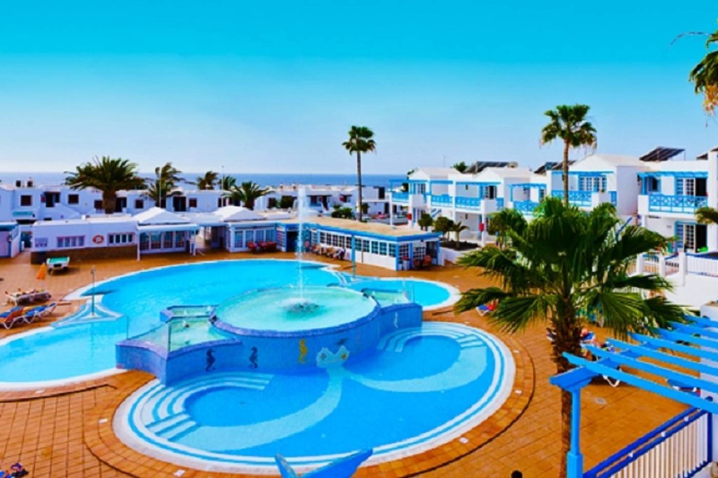 Atlantis-Las-Lomas-Pool-3