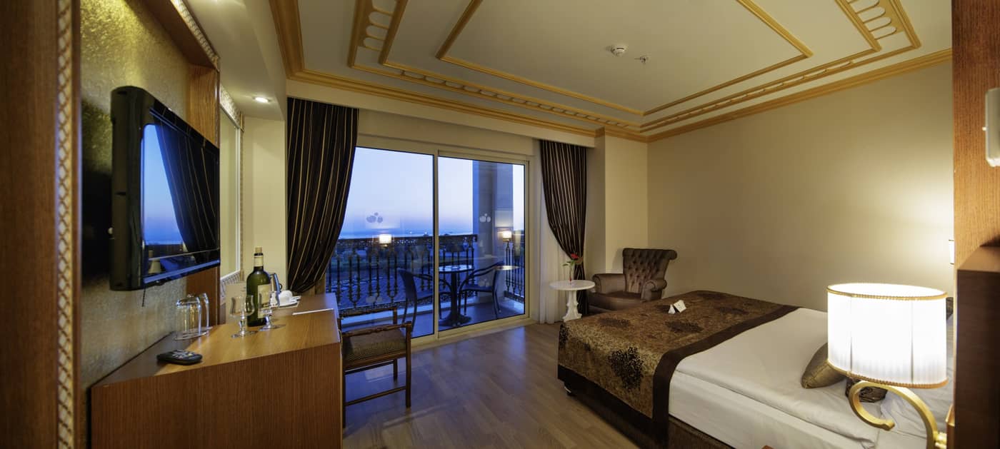 Diamond-Excellence-Resort---Spa-Room-28