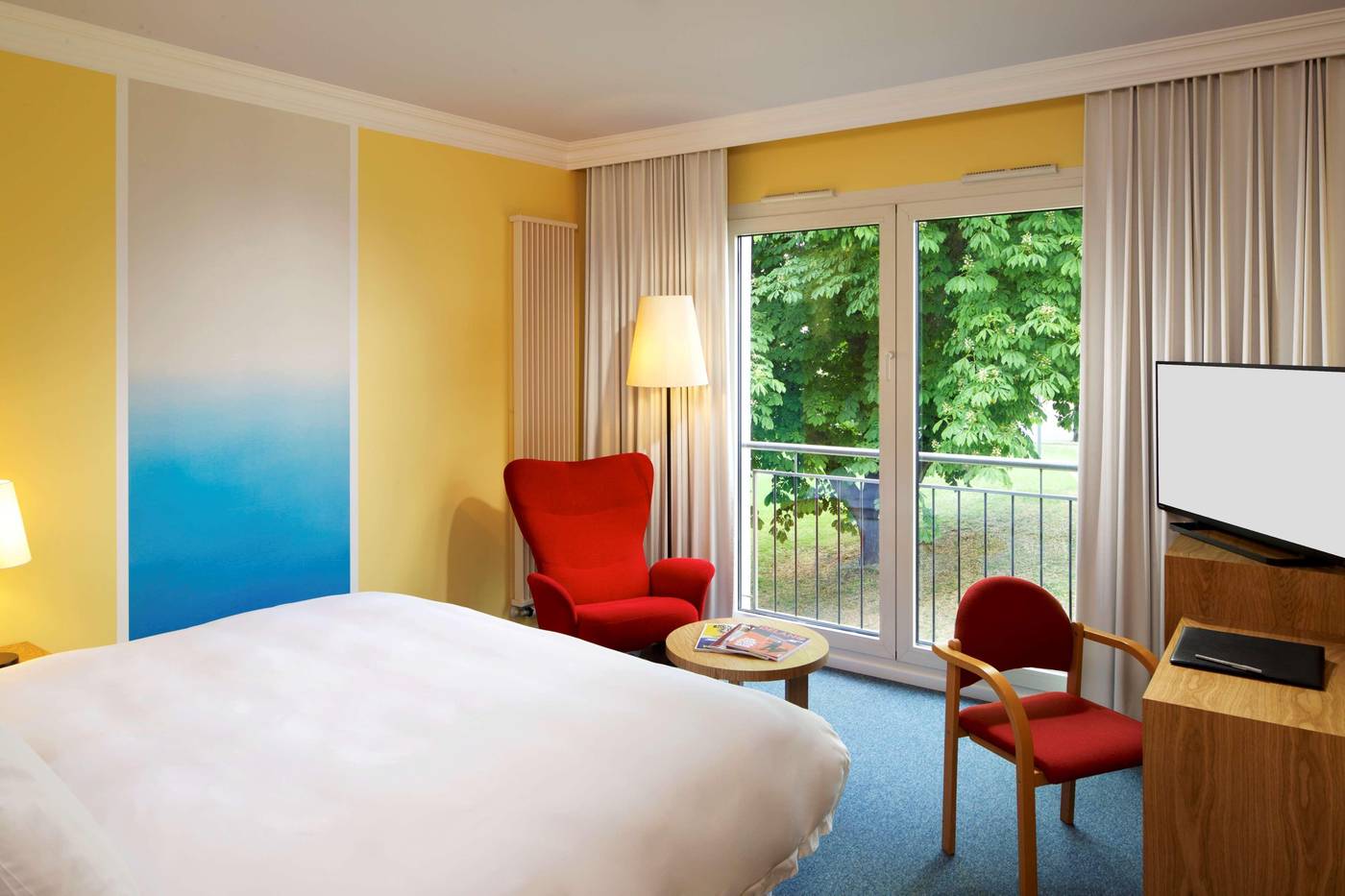 Hotel Parc Plaza-Luxembourg-Luxembourg-Room-8