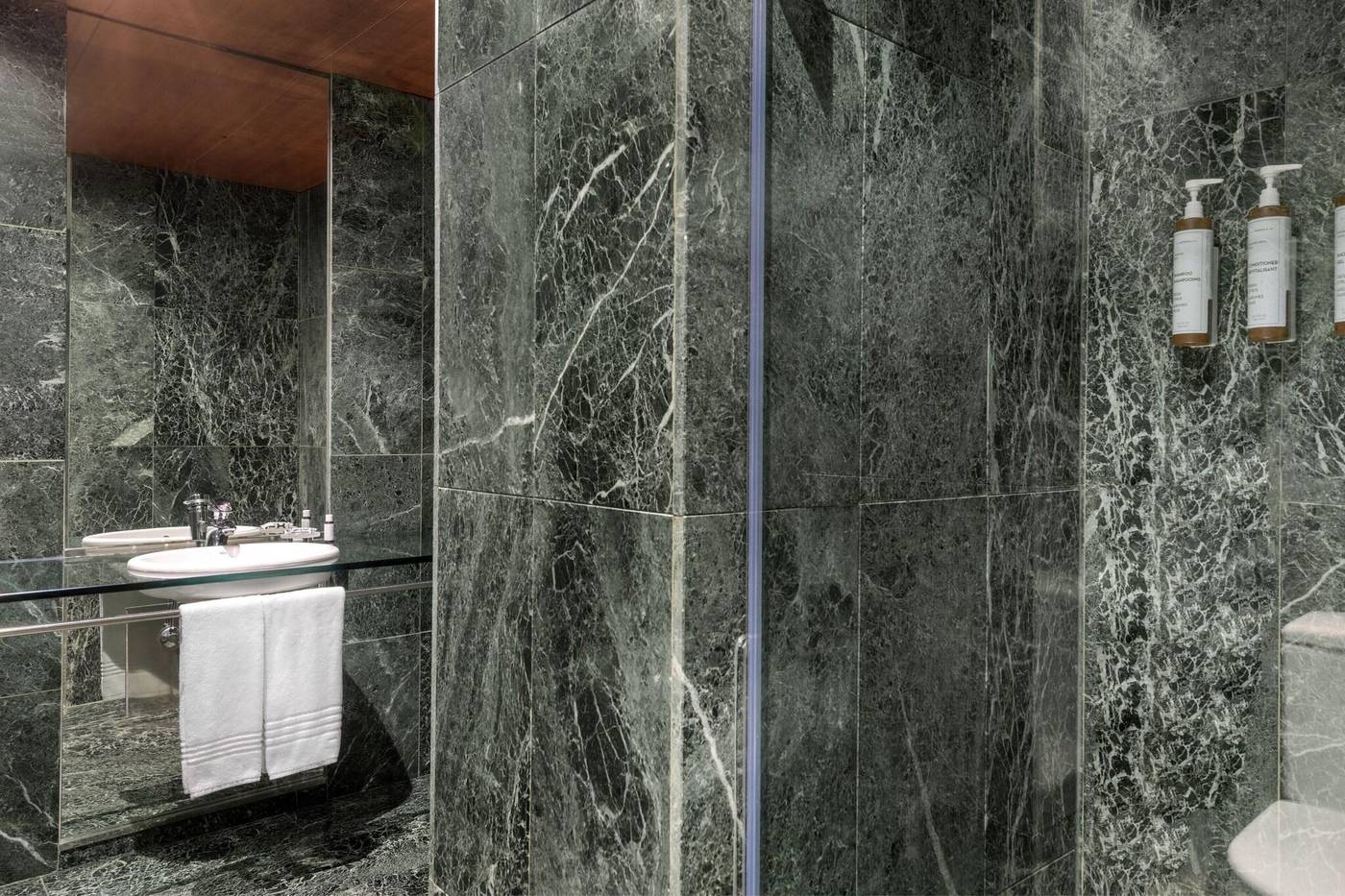 AC-Madrid-Aitana-Room-50