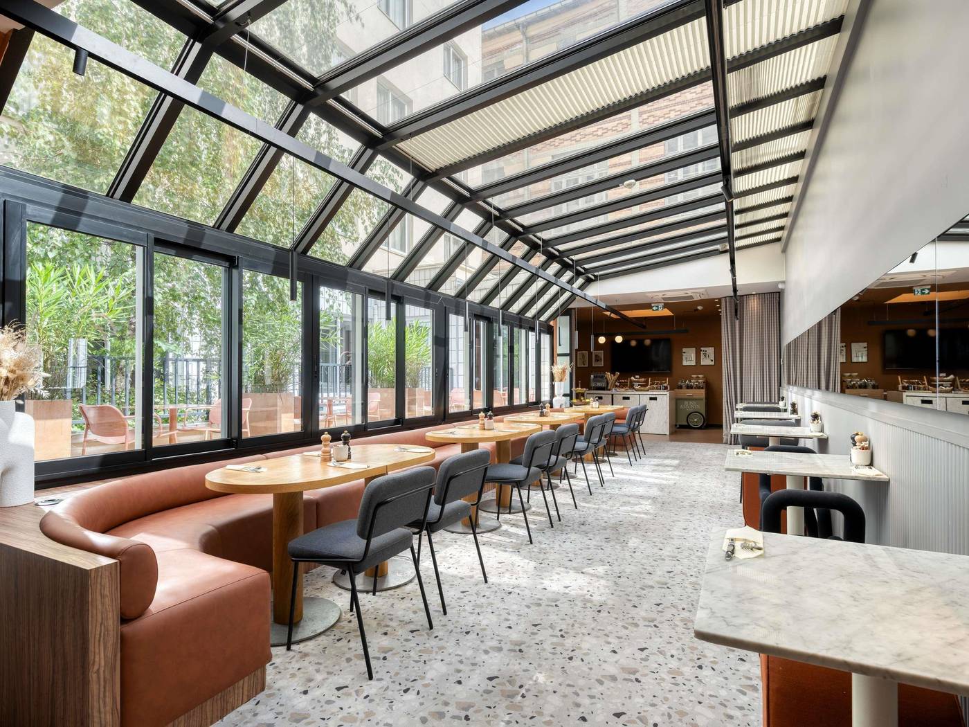 Hotel-Mercure-Paris-15-Porte-de-Versailles-Restaurant-3