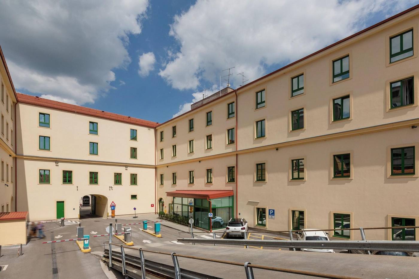 Hotel Park 45-Croatia-Zagreb-General view-10