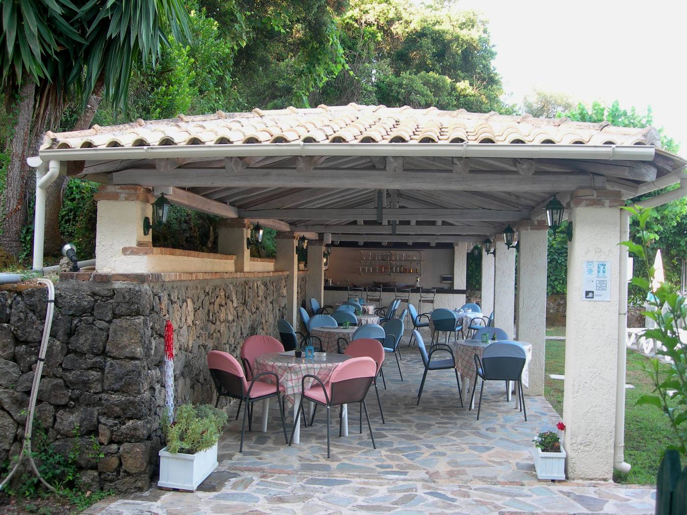 Villa-Karmar-Restaurant-17