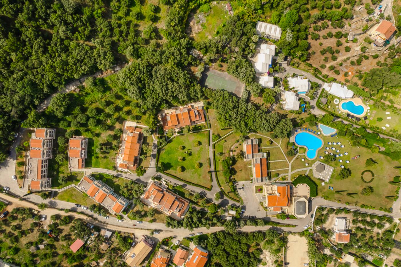 Century-Resort-Apartments-General-view-92