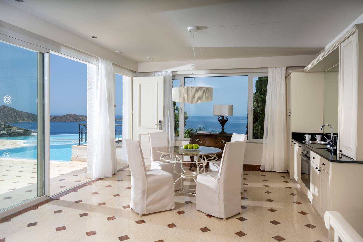 Elounda-Gulf-Villas---Suites-Room-31