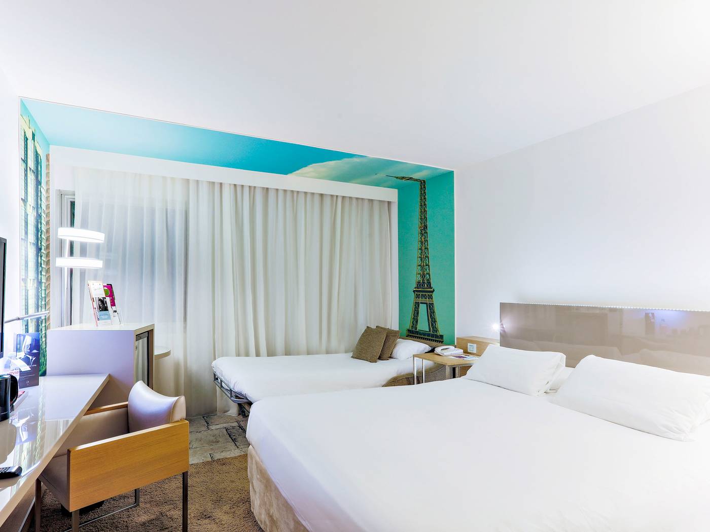 Hotel-Mercure-Paris-Vaugirard-Porte-de-Versailles-Room-22