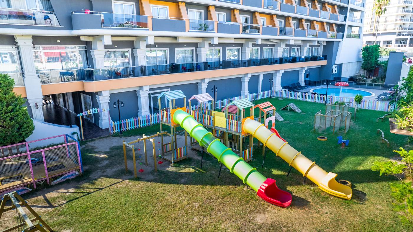 Senza-The-Inn-Resort---Spa-Sports-and-Entertainment-74