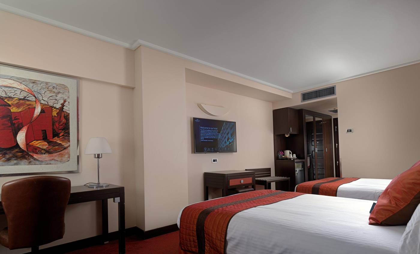 Crowne-Plaza-Athens-Room-37