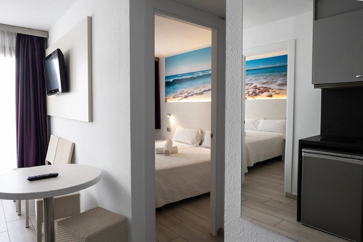 Miami-Park-Aparthotel-Room-14