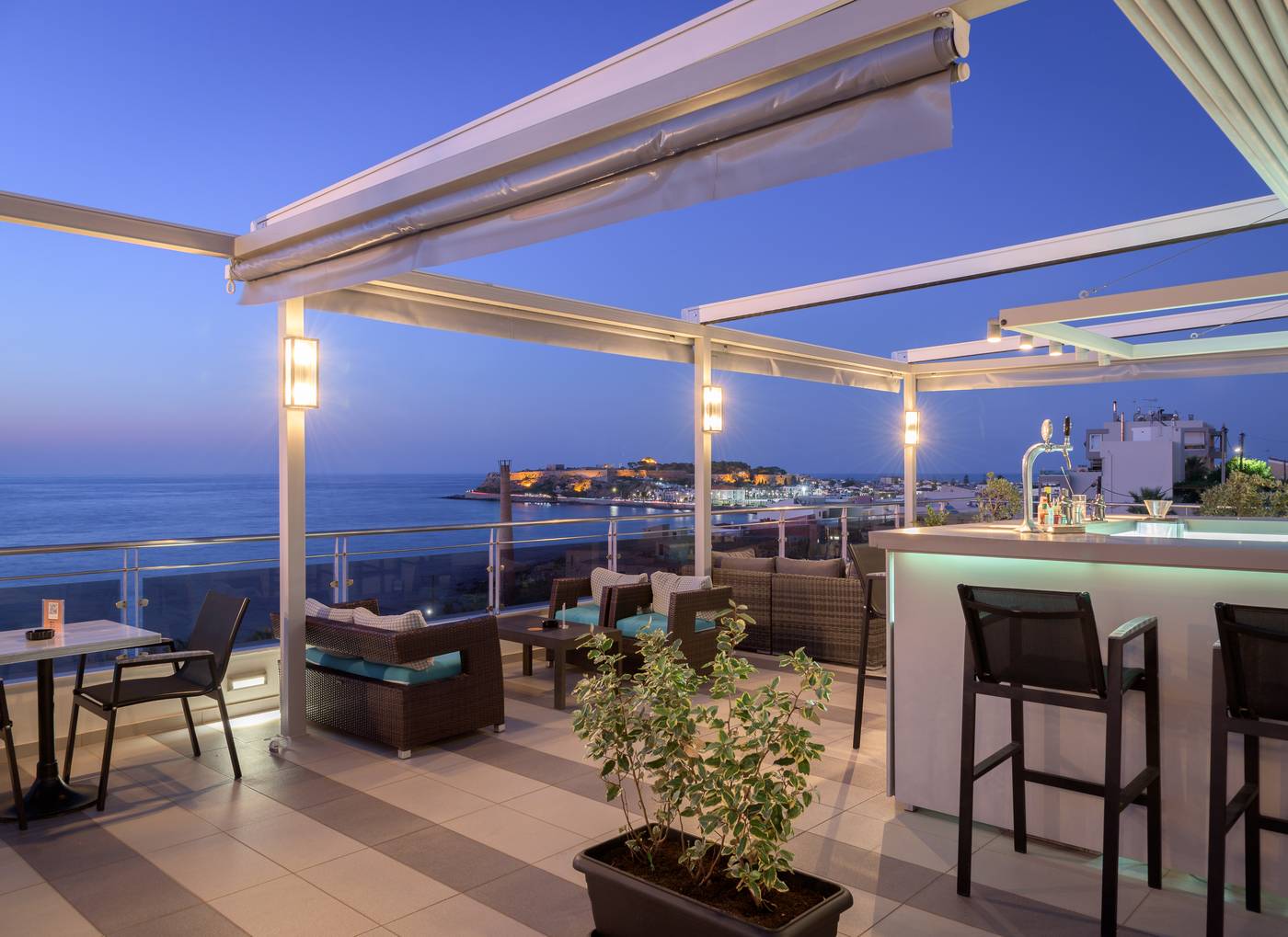 Macaris-Suites-and-Spa-Terrace-8