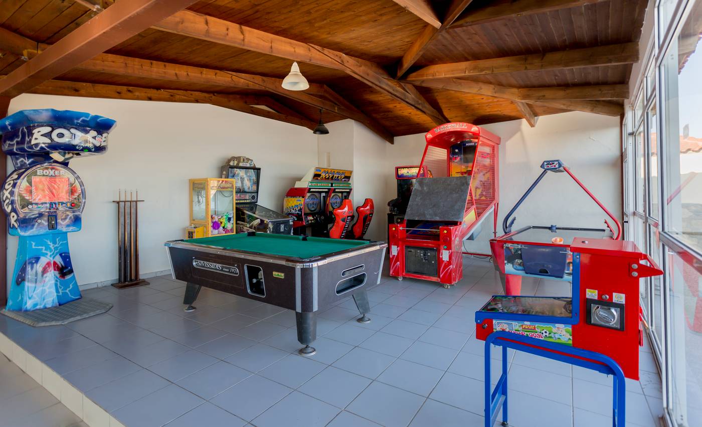 Dessole Blue Star Resort