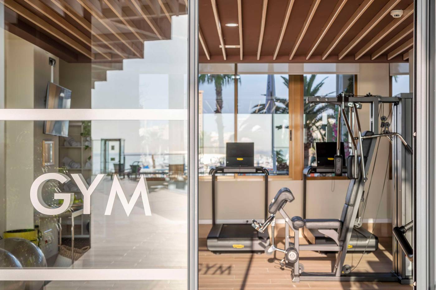 Melia-Alicante-Sports-and-Entertainment-101