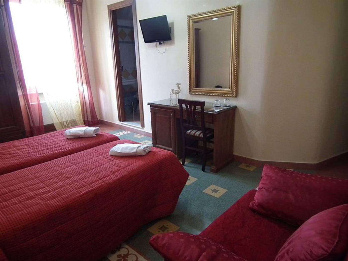 Anthony-B-B-General-view-23