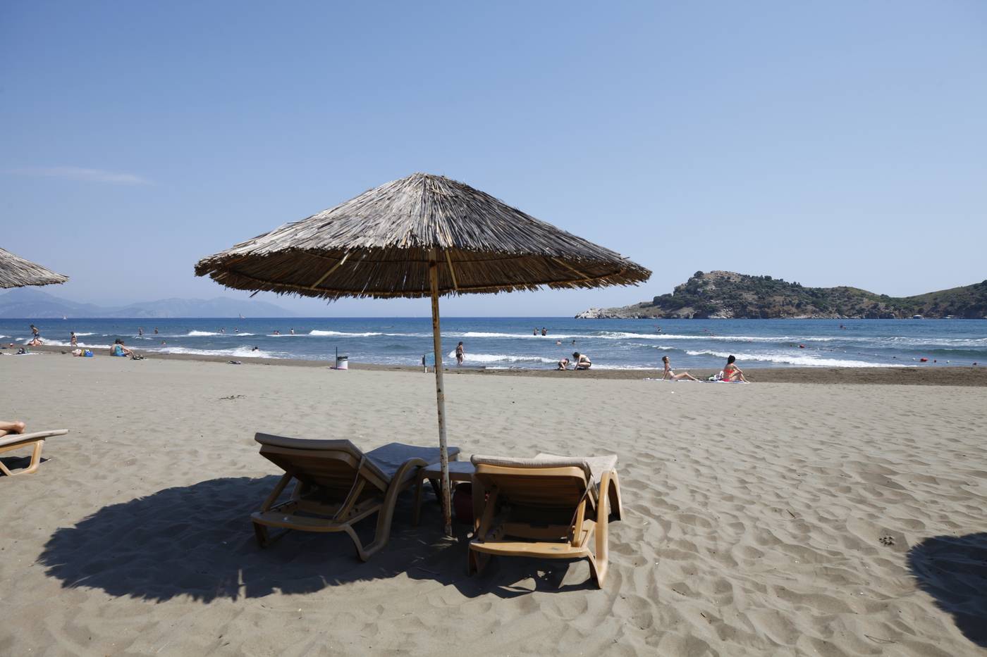 X-Life-Hotel--15-Beach-60