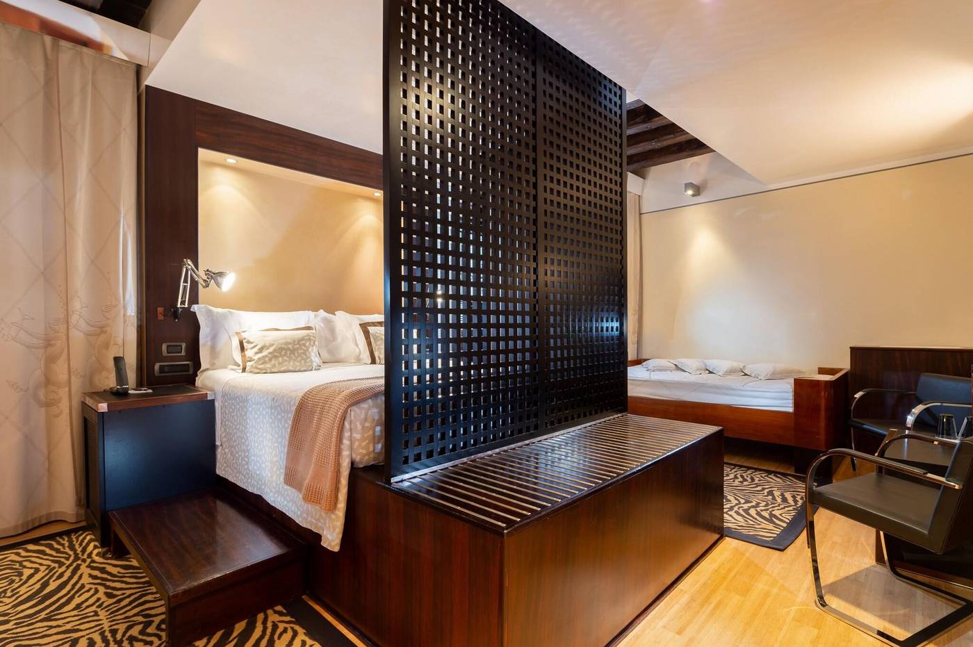 Ca--Pisani-Hotel-Room-50