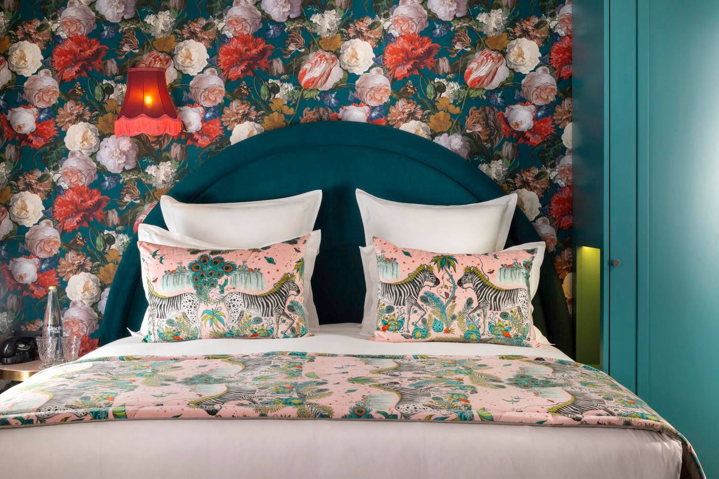 Hotel-Ginette-A--la-Folie-Room-1