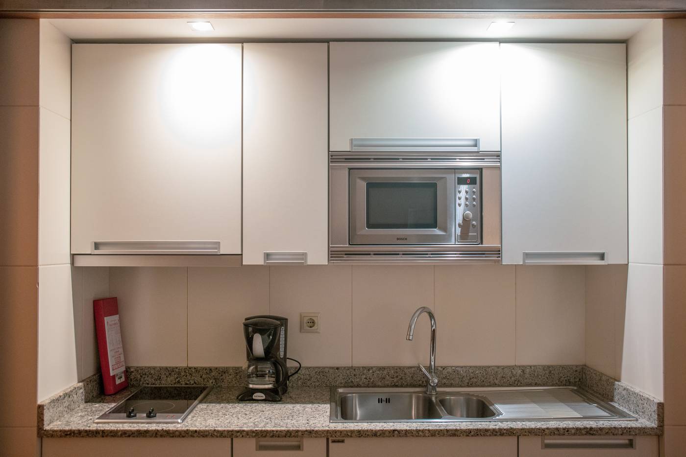 Apartamentos-Turisticos-Atlantida-Room-24