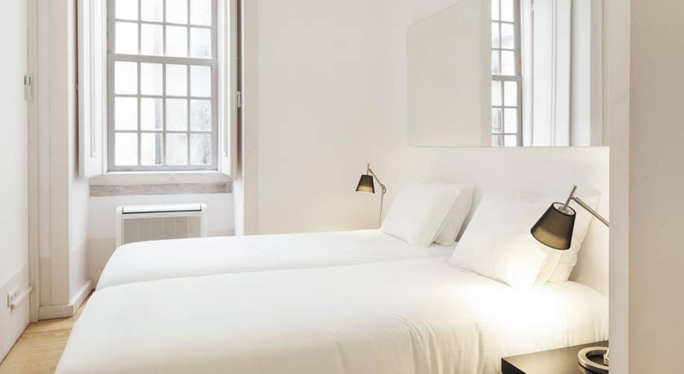 Hello Lisbon Cais do Sodre