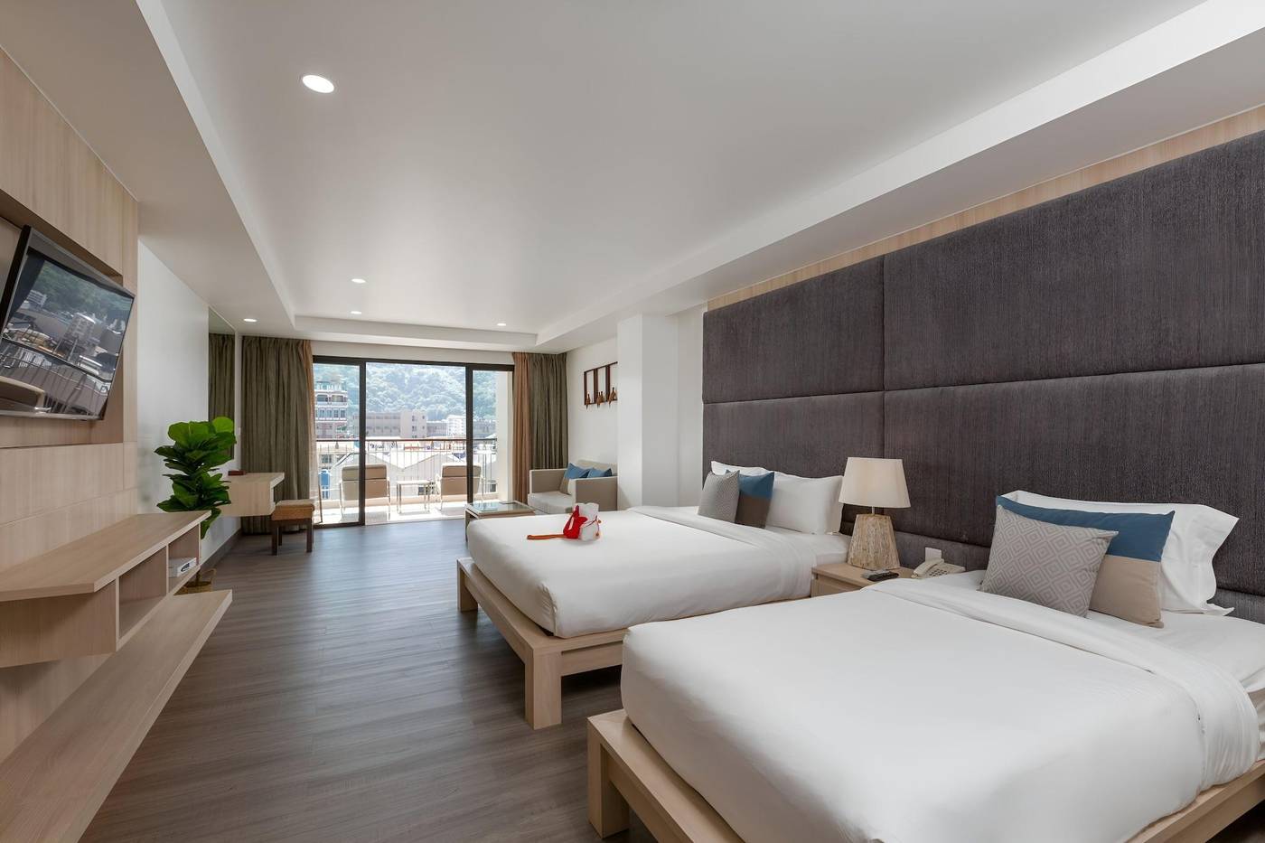 Baan-Laimai-Beach-Resort-Room-39