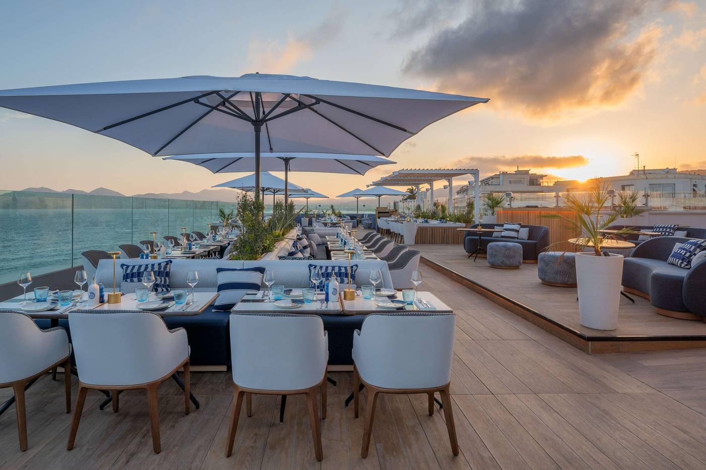 Canopy-by-Hilton-Cannes-Restaurant-8